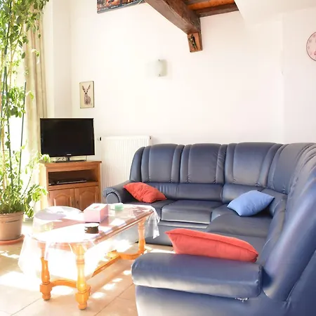 Holiday home In Martelange With Garden, Cleaning Included Radelange